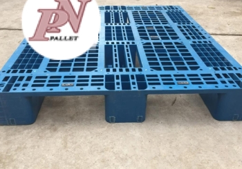 Kho phân phối pallet nhựa giá rẻ tại Bình Dương