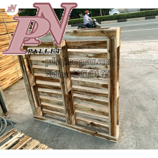 Pallet gỗ cũ