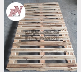 Pallet Gỗ Thông  2 hướng nâng Kích Thước 1200x2000